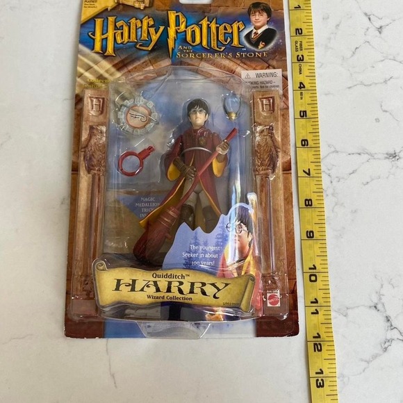 Harry Potter Quidditch Figure with Broomstick – Mattel 2001 Wizard Collection - Picture 5 of 5